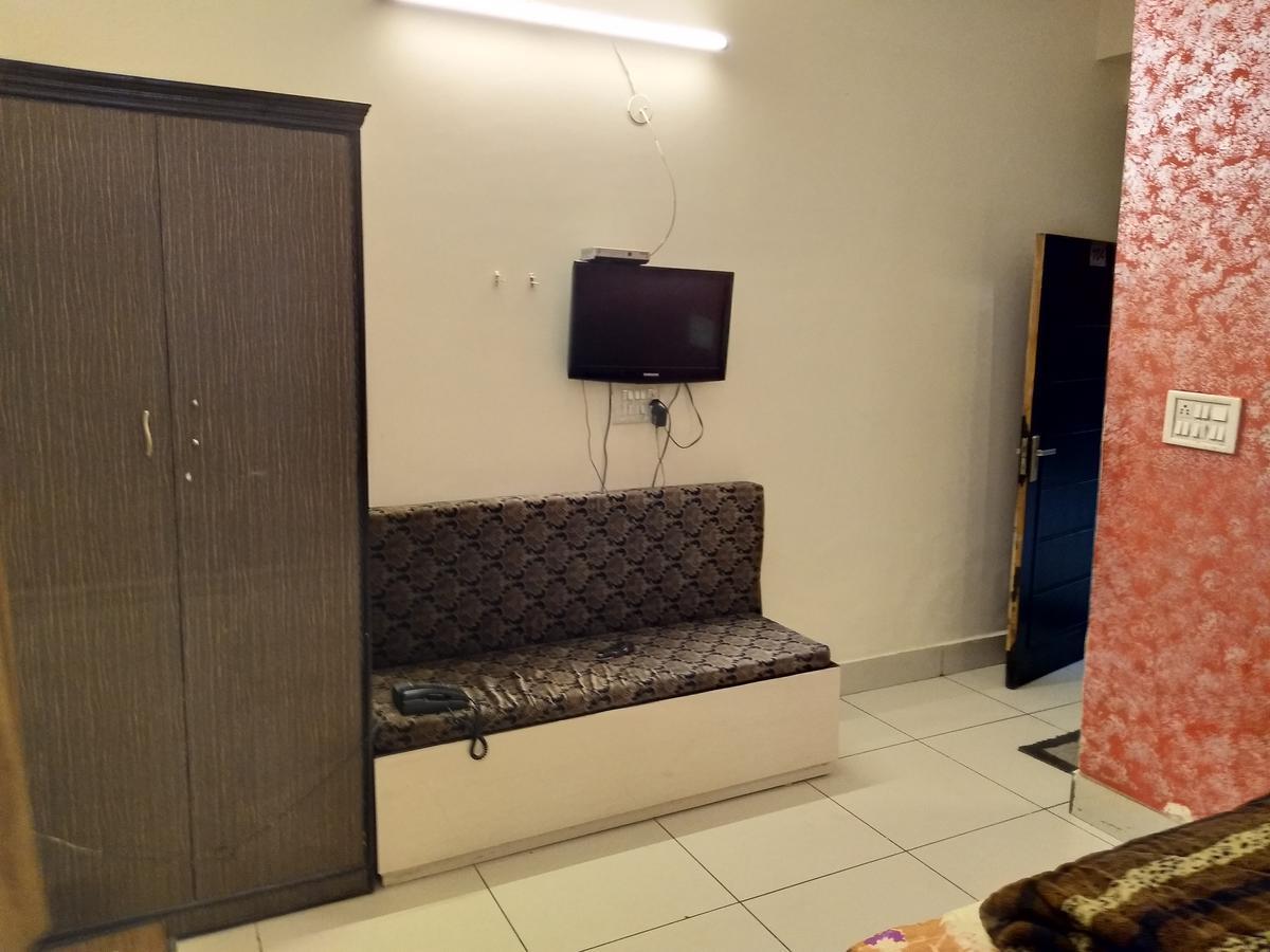Jhilmil Dhaba Hotel Sonipat Exterior photo