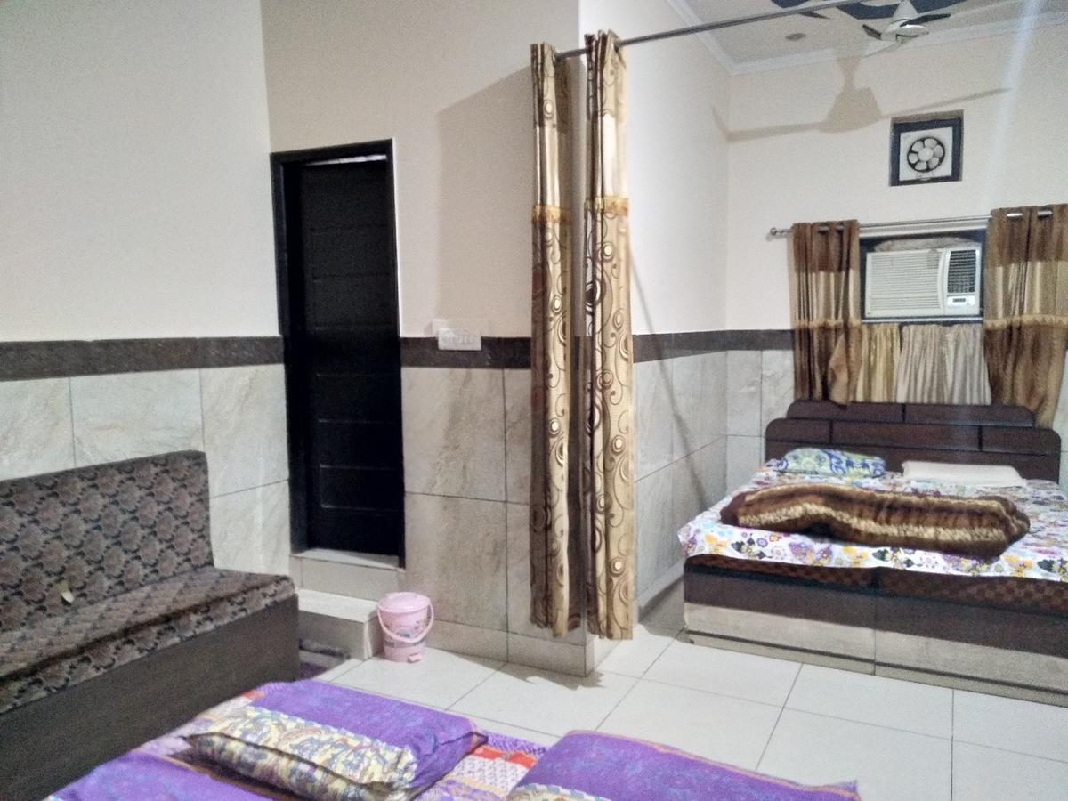 Jhilmil Dhaba Hotel Sonipat Exterior photo
